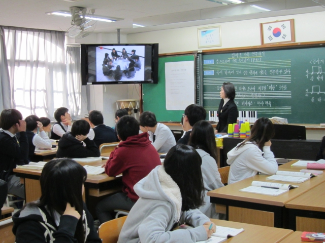 Vì sao bạn nên lựa chọn du học thạc sĩ tại Hàn Quốc