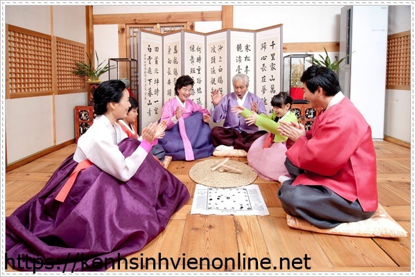 Tự học tiếng Hàn thông qua trò chơi cho các sinh viên